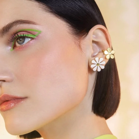 Daisy Flower Stud Earrings And Ear Cuff Stainless Steel 18K Gold Plated Enamel Floral Jewelry For Women