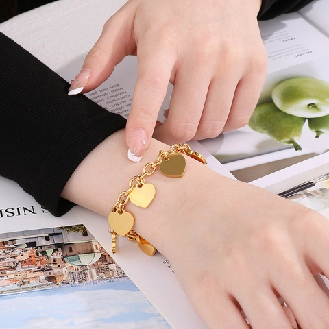 Polished Heart Charm Bracelet Women Stainless Steel 18K Gold Plated Elegant Chunky Cable Chain Jewelry