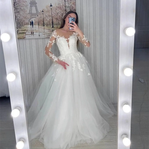Elegant Off-The-Shoulder Lace Wedding Dress Long Sleeves Tulle Ball Gown With Train White Bridal Formal Apparel