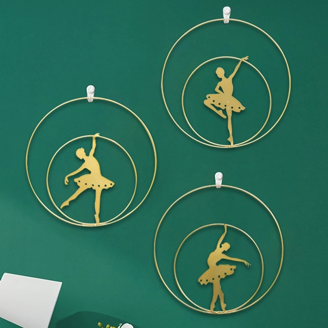Wanddeko Metall Gold Ballerina Tanzendes Mädchen Silhouette Eisen Hängende Verzierung Modern Luxus Wohnzimmer Kunst