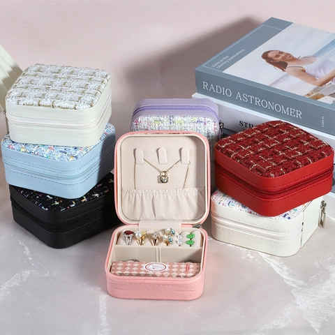Portable Jewelry Box Tweed PU Leather Zippered Travel Storage Case For Earrings Rings Necklaces Mini Square Organizer