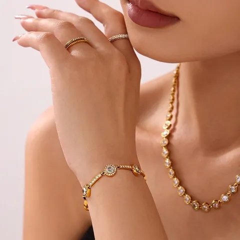 Bracciale A Catena Di Lusso In Acciaio Inossidabile Placcato Oro 18K Zircone Bianco Pavé Geometrico Gioielli Eleganti Donna