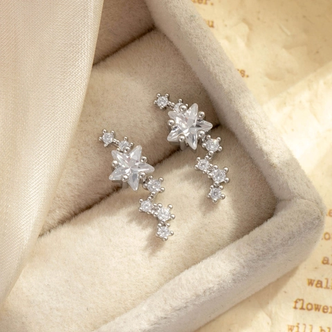 Star Zircon Ear Cartilage Stud Titanium Steel Screw Back Meteor Streamer Piercing Jewelry For Women Sparkling Elegant