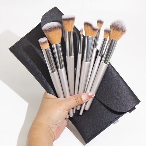 Brochas De Maquillaje Profesionales Oro Champaña Fibra Sintética Mango De Madera Suave Con Bolsa De Almacenamiento Portátil Para Mujeres