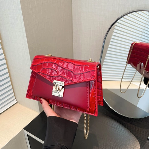 Women Shoulder Bag Crocodile Pattern PU Leather Metal Lock Golden Chain Strap Vintage Small Square Crossbody Bag