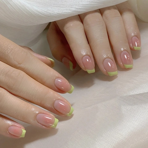 Unghie Finte Press On French Tip Gradiente Verde Forma Quadrata Unghie Artificiali Stile Primavera Per Donne