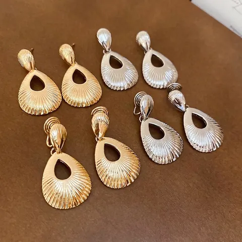 Alloy Teardrop Hollow Earrings Ribbed Texture Vintage Metallic Style With 925 Sterling Silver Earring Post For Women