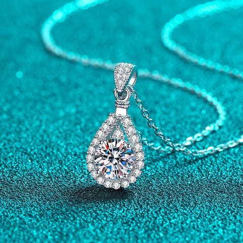 925 Sterling Silver Moissanite Zirconia Water Drop Pendant Necklace Elegant Halo Pear Shape Jewelry For Women Banquet Gift