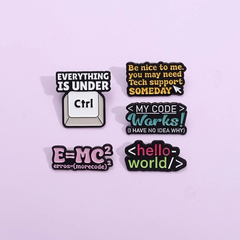 Broche en Alliage Émaillé Programmeur IT Tech Humour Citations Codage Hello World Touche Ctrl Broche Pour Vêtements Sacs Bijoux Cadeau