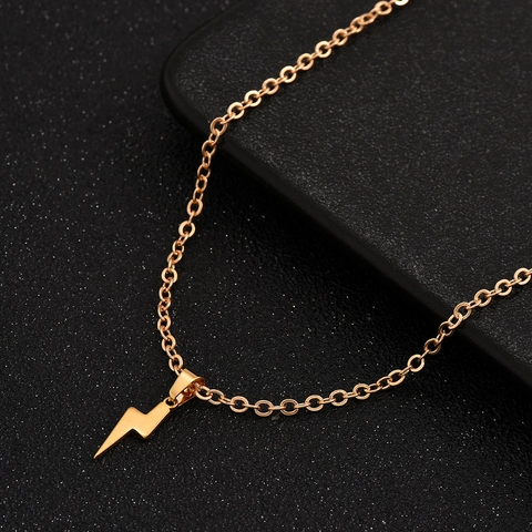 Collana con Pendente a Fulmine in Acciaio Inossidabile Uomo Donna Minimalista Street Style Catena Girocollo Geometrica Gioielli