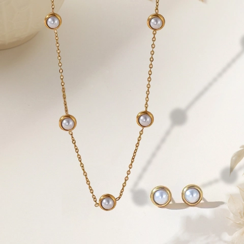 Collana Bracciale Orecchini Acciaio Inossidabile Perla Artificial Bianca Rotonda Retro Tono Oro Accessorio Moda Donne