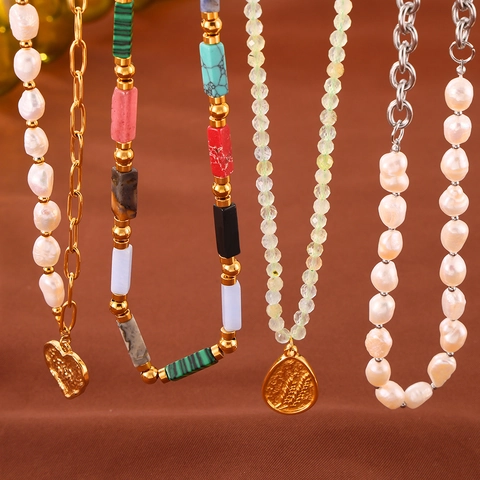 Collier en Acier Titane Fait Main Bohème pour Femmes Pendentif Perle d'Eau Douce Pierre Naturelle Bijoux Perles Cœur Goutte