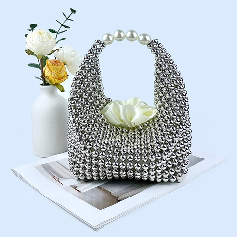 Handgefertigte Künstliche Perlenhandtasche Silberne Künstliche Perlenhenkel Gewebte Tasche Elegante Hochzeit Bankett Party Mode Accessoire Damen