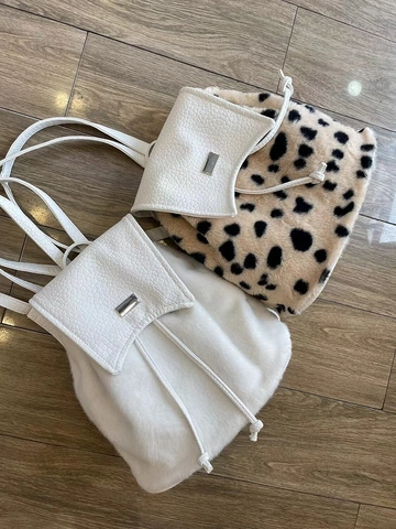 Sac à Dos Patchwork Imprimé Léopard d'Hiver pour Femmes Cuir PU Peluche Décontracté Voyage Sac d'École Petit Sac