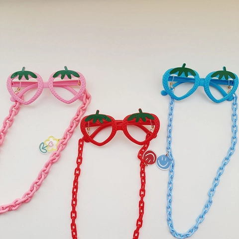 Kinder Erdbeere Dekorative Brille Rahmen Kunststoff Cartoon Gläser Ohne Gläser Mit Kette Für Party Foto Requisiten