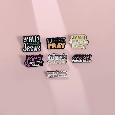 Religieuze Emaille Speld Brooches Legering Christelijke Slogans Jesus Has My Back Kruis Hart Patronen Rugzak Kleding Decor Unisex Sieraden