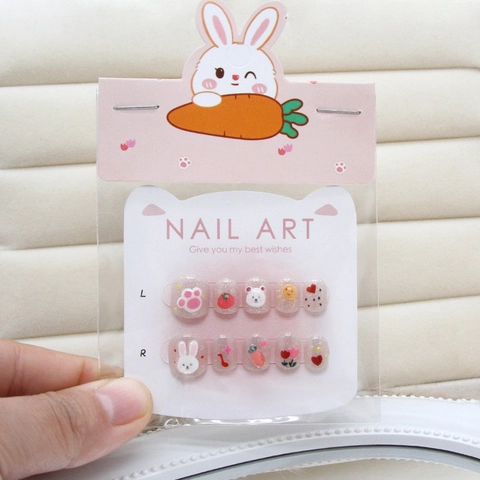 Press On Nails For Kids Cartoon Cute Rabbit Carrot Cat Eye Glitter ABS Short Round Square Fake Nails With Jelly Glue