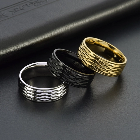 Herren Ring Titan Edelstahl Rautenmuster Geometrischer Punk Stil Mode Band Männerschmuck