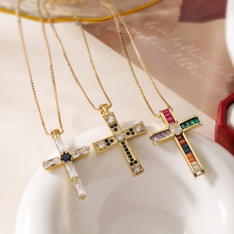 Cross Pendant Necklace Copper 18K Gold Plated Colorful Zircon Crystal Trendy Clavicle Chain Jewelry For Women Elegant