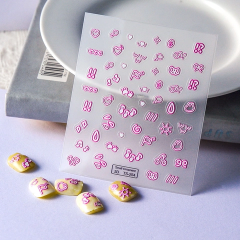 Pegatinas Uñas Relieve 5D Autoadhesivas Calcomanías Relieve 3D Dibujos Animados Corazones Lazos Estilo Dulce Decoración DIY