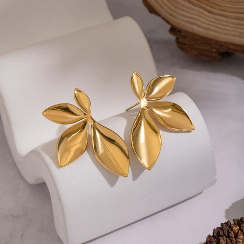 Leaf Stud Earrings 304 Stainless Steel Gold Plated Flower Petal Waterproof Hypoallergenic Elegant Jewelry For Women