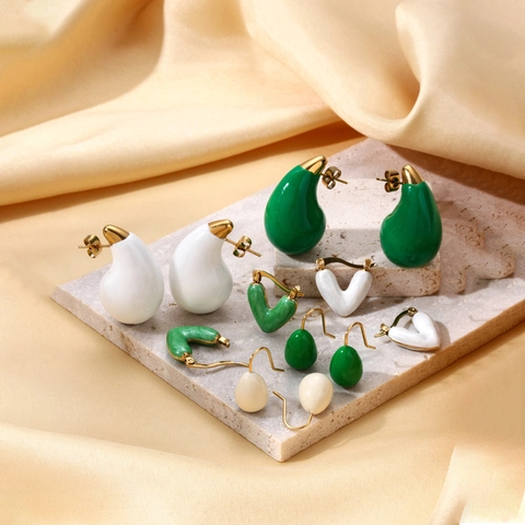 Orecchini Vintage Cuore Goccia In Acciaio Inossidabile Placcato Oro 18K Con Smalto Verde Bianco Gioielli Geometrici