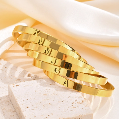 Mode Vergoldet Edelstahl Initial Buchstabe Offener Armreif Für Damen Minimalistisch Alphabet C-Form Manschette Armband Schmuck