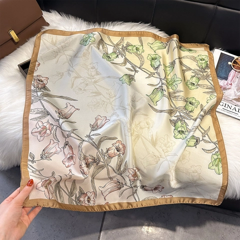Elegante Foulard Quadrato In Poliestere Effetto Raso Stampa Floreale Farfalla Retro Versatile Per Donna