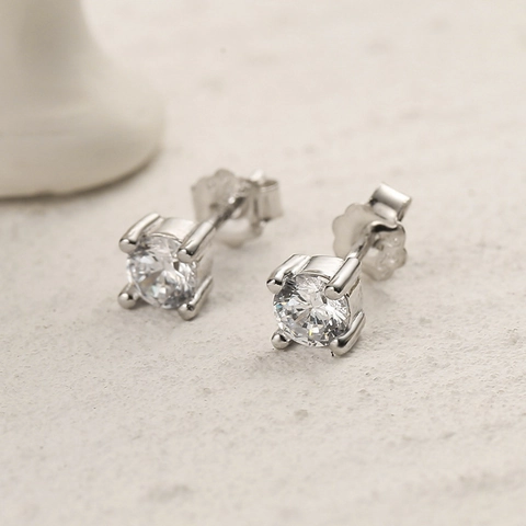 925 Sterling Zilver Vier-Klauw Zirconia Oorknopjes Simpel Trendy Geometrisch Rond Helder Zircon Oorbellen Voor Dames Heren Dagelijkse Sieraden