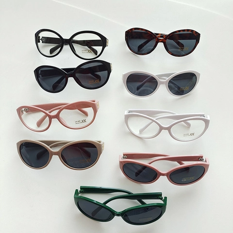 Kids Sunglasses UV400 Protection Oval Frame Vintage Fashion Eyewear For Boys Girls Toddler Outdoor Travel