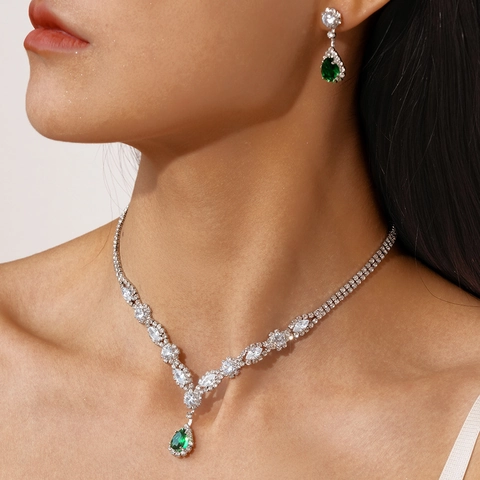 Waterdrop Pendant Necklace And Drop Earrings Copper Zirconia Luxurious Wedding Jewelry For Women