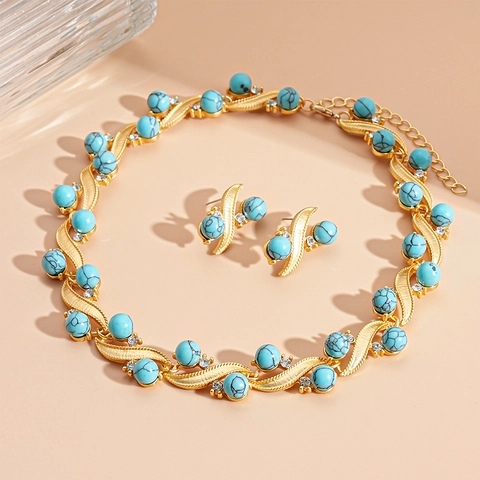 Vintage Palace Turquoise Rhinestone Necklace And Earrings Jewelry Alloy Geometric Round Fashion For Women
