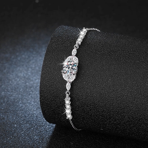 S925 Sterling Silver Moissanite Bracelet For Women One Carat Adjustable Sliding Buckle Elegant Geometric Fashion Jewelry