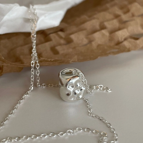 Collana In Argento Sterling 925 Pendente Cilindro Geometrico Irregolare Trama Martellata Minimalista Chic Donna