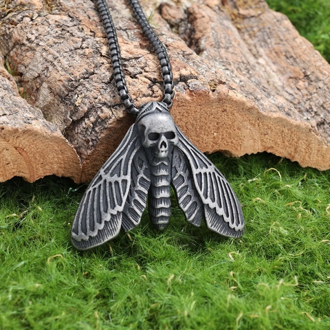 Gothic Skull Moth Pendant Necklace Vintage Stainless Steel Death Moth Punk Jewelry Retro Dark Style Accessories