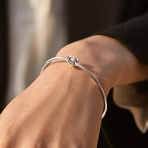 Minimalist Knot Cuff Bracelet Stainless Steel 18K Gold Plated Adjustable Open Bangle For Women Fashion Jewelry Accessory