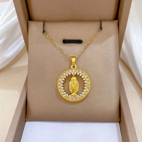 Collier Pendentif Rond Vierge Marie Chaîne Acier Inoxydable Cuivre Micro Pavé Zircon Creux Plaqué Or Bijou Religieux