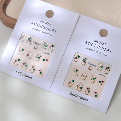 5D Relief Nagelaufkleber Bunte Strasssteine Goldlegierung Geometrische Rahmen Wasserdicht DIY Maniküre Dekor Für Damen