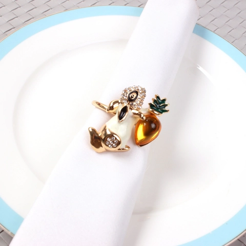 Metal Rabbit Napkin Rings Easter Bunny Napkin Ring Holders Gold Enamel Carrot Napkin Buckles For Dining Table Party Wedding Holiday Decor