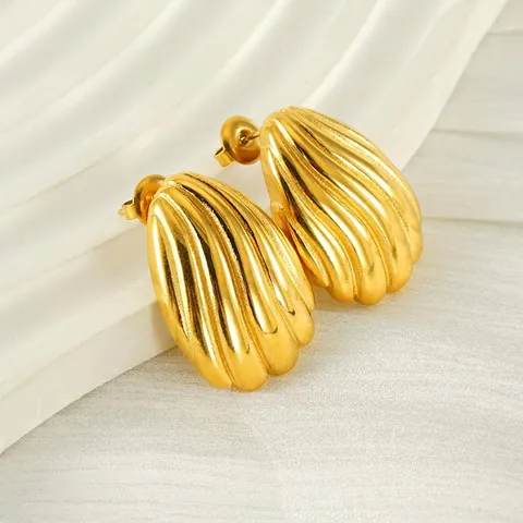 18K Gold Plated Stainless Steel Stud Earrings Shell Texture Ribbed Geometric Vintage Style For Women
