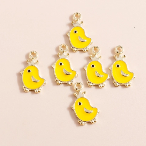 Ciondoli Pulcino Cartone Animato Smalto Giallo Lega Pendenti Pollo Con Corona Per Accessori Creazione Gioielli DIY
