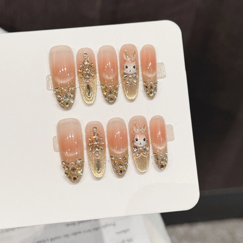 Handmade Press On Nails Nude Pink Gradient Rabbit Decor Rhinestone Artificial Pearl Elegant Sweet Long Oval False Nails Women