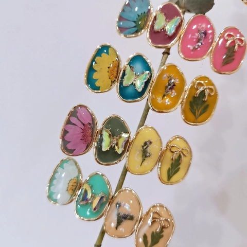 Pinzas Para El Cabello De Resina Con Flores Secas Reales Y Mariposa De Metal Dorado Accesorios De Color Morandi Para Mujeres