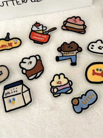 Cartoon Embroidery Plush Brooches Cute Animal Smiley Face Bag Charms DIY Decoration Accessories For Clothes Backpacks