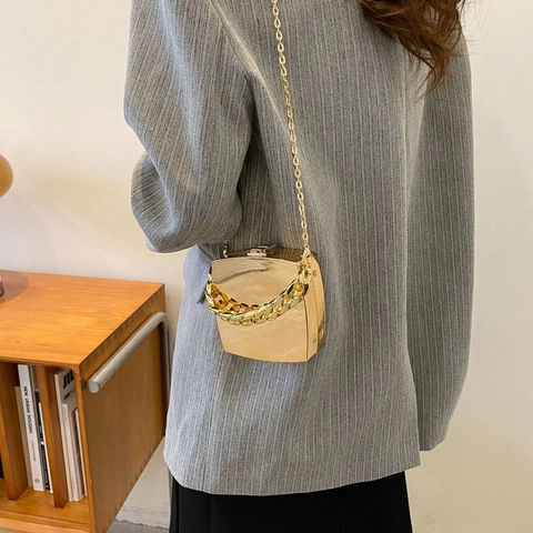 Mini Bolso Bandolera Cuadrado Carcasa Rígida Metálica Clutch De Noche Con Cadena Gruesa Correas De Hombro Dobles Para Mujer