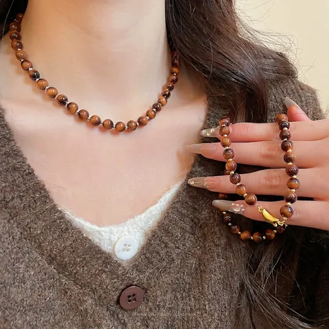 Retro Tiger Eye Stone Beaded Necklace Round Gemstone Clavicle Chain With Metal Spacers For Women Elegant Minimalist