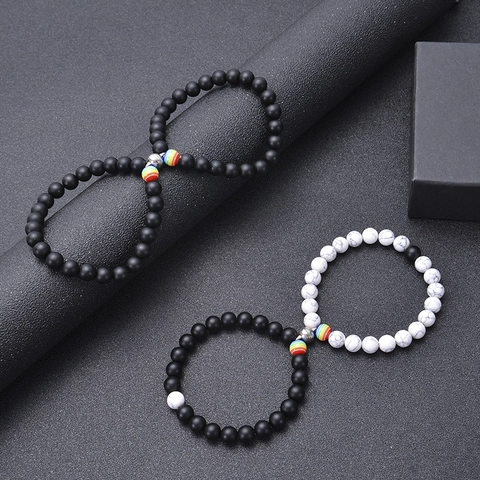 Magnetische Pärchen Armbänder Schwarzer Mattenstein Weißer Howlith Herz Magnetverschluss Regenbogen Freundschaft Schmuck Geschenk
