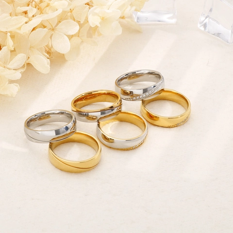 Anello In Acciaio Inossidabile Minimalista Strass Zirconia Bicolore Placcato Oro Gioielli Moda Fidanzamento Uomini Donne