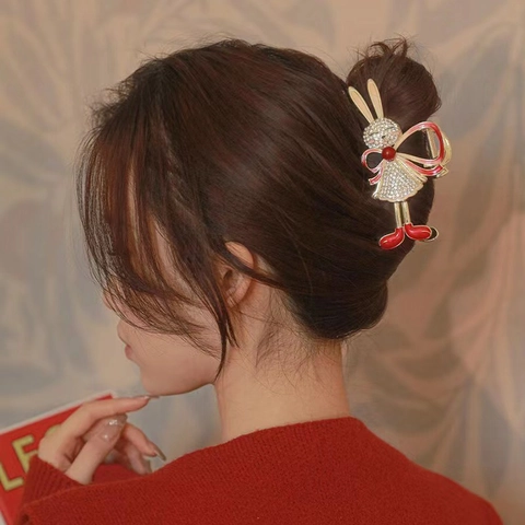 Rabbit Hair Claw Clip Alloy Rhinestone Enamel With Artificial Pearl Tassel National Style Large Shark Clip For Women Cute Accessory