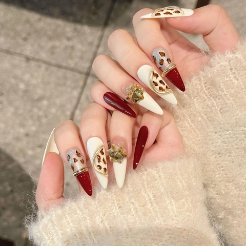 Handmade Press On Nails Long Stiletto Wine Red Leopard Print With Star Rhinestone Artificial Pearls Chinese French Style For Women